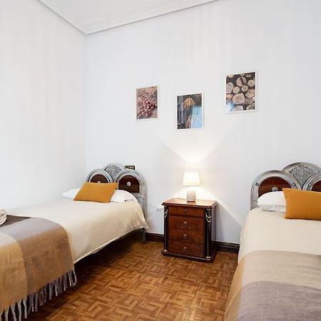 Apartamento Trisquel Gijón Extérieur photo