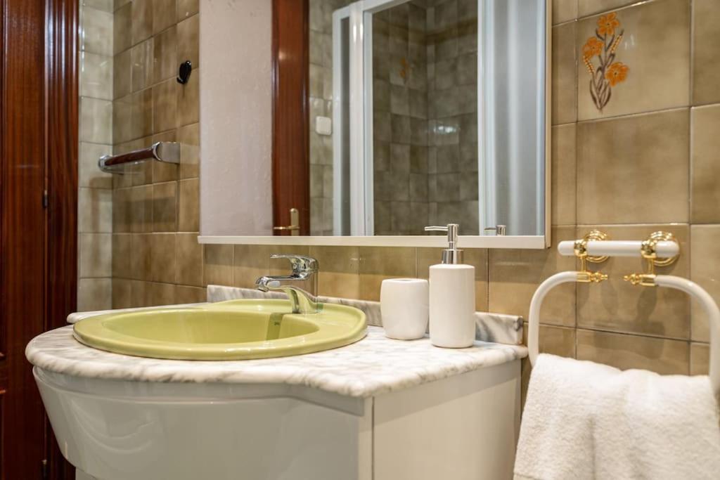 Apartamento Trisquel Gijón Extérieur photo