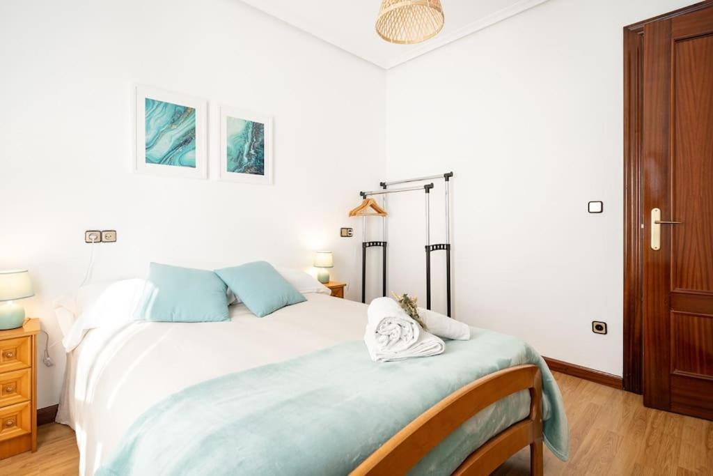 Apartamento Trisquel Gijón Extérieur photo