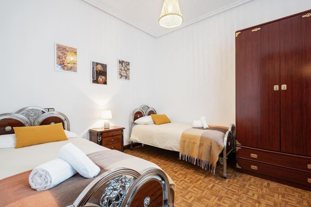 Apartamento Trisquel Gijón Extérieur photo